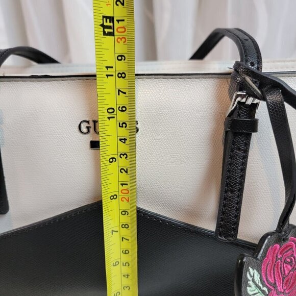 Guess Color Block Shoulder / Tote Bag - Picture 10 of 10